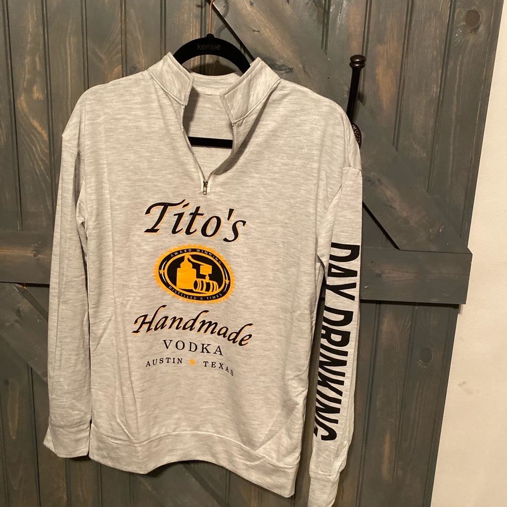 Pullover sweatshirt